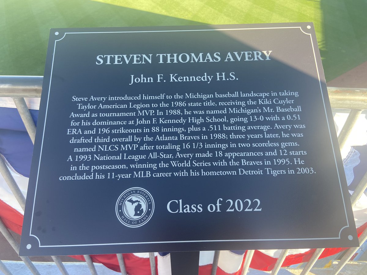 What a great day seeing two Michigan baseball legends get inducting to Michigan Baseball Hall Of Fame!!@Steve33ave and #franktanana
