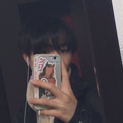 scareiwitch's tweet photo. #新しいプロフィール画像 https://t.co/FUfdJ45LI1
