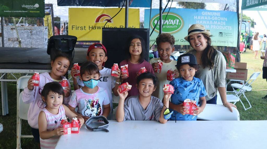 FarmFair's tweet photo. Congratulations to the winner of our #Pog Chugging Contest and mahalo to all who participated! #hawaiistatefarmfair https://t.co/vwJ8ByBd6S https://t.co/spftdq62lo