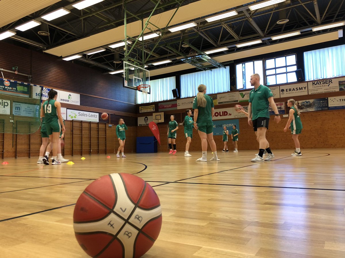 iamigorpt's tweet photo. Warm Up underway as we are nearing a tip-off vs Portugal 🇵🇹 in the final game of the @FLBBlux #Dussman Tournament! ☘️

@BballIrl https://t.co/ElirqVfs7z