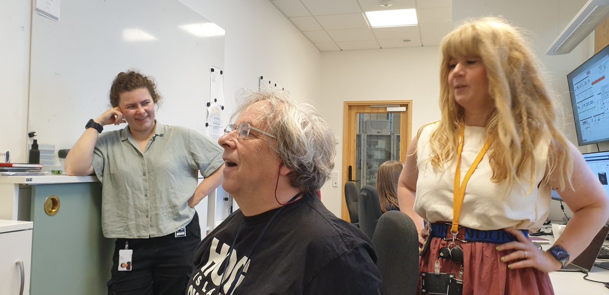 elliotpgilbert's tweet photo. Another terrific week in ๐ธ๐ช. Strategy and vision meetings for @LINXS_Sweden theme, presentation and ensuing discussions with industry on X-rays and neutrons for #FoodMaterialsScience, @MAXIVLaboratory beamtime #CoSAXS, @essneutron visit. Oh, I also met some Vikings @fotevikens! https://t.co/nxlStrHniC