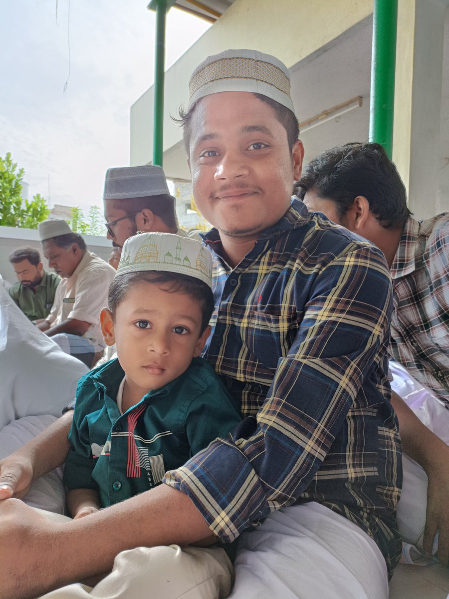 EliyasTkr's tweet photo. #Eid_click

Eid ul alha Mubarak to all🤲🏻 https://t.co/11fo4PAdar
