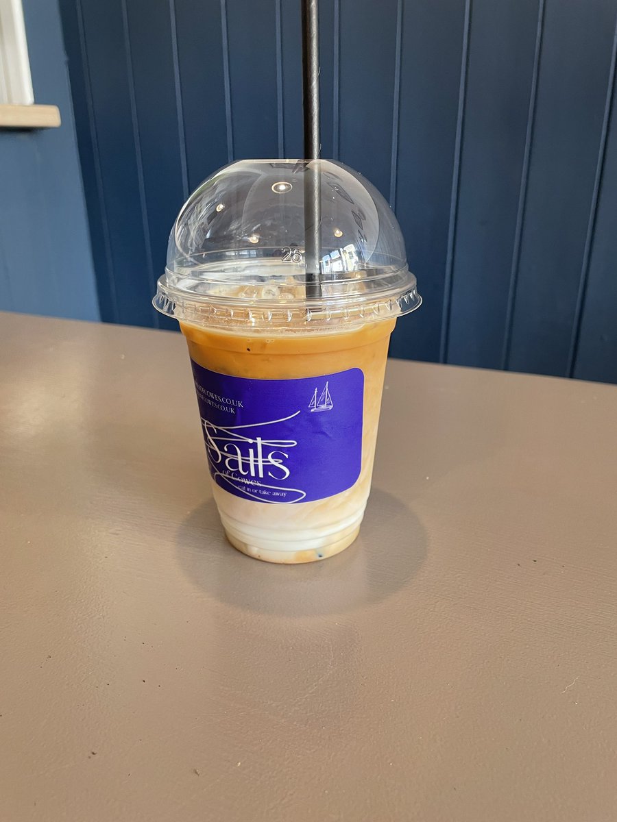 It’s a ice latte coffee and ice tea sort of day today plus new to #sailsofcowes bubble tea starts today #cowes #coweshighstreet #iowfood #bubbletea #iowbubbletea #supportsmallbusiness #supportlocal #supportiow
