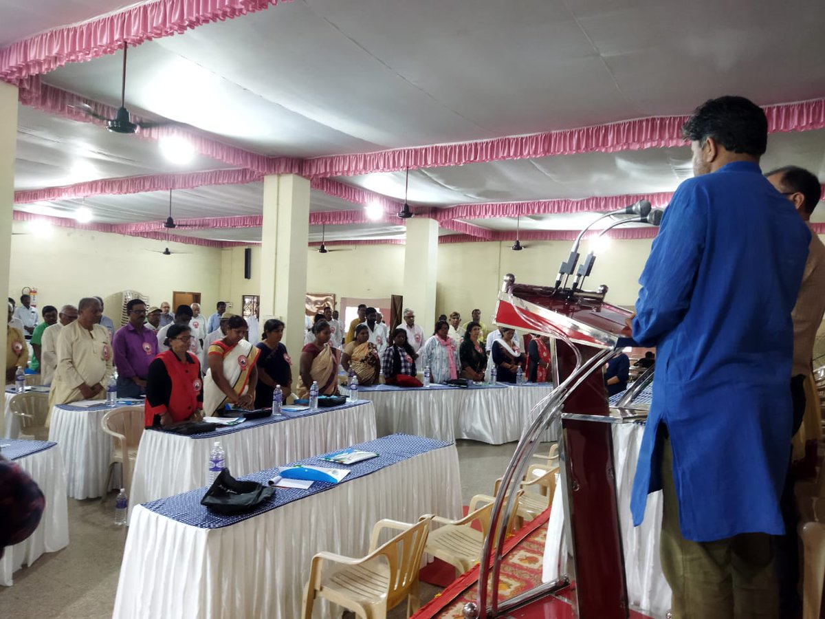 AICCTUhq's tweet photo. AICCTU National Council Meeting started in Coimbatore today. A powerful cultural performance was given by comrades from 'Nihar Parai'. The meeting shall deliberate upon ways to build a revolutionary trade union movement across the country. https://t.co/gXISNnIq1f