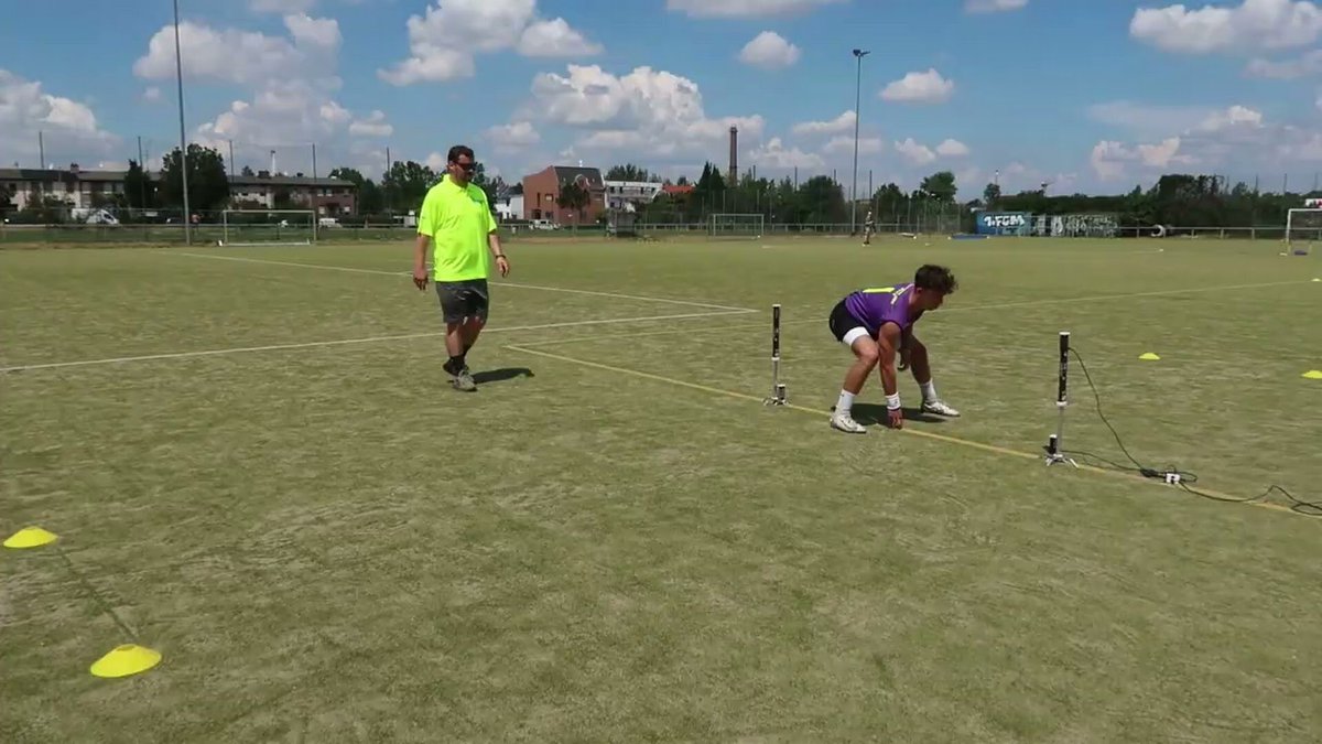 JOHANNES_KLE1N's tweet image. Pro Shuttle: 4,6 

#proshuttle #combine #athlete #classof2026 #QB #quarterback #recruiting #Recruitment #scholarship #hsfb #cfb