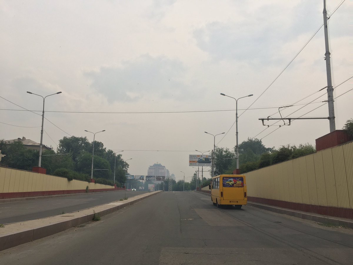 Donetsk2024's tweet photo. Город весь дыму. https://t.co/3oL3ntpxZL