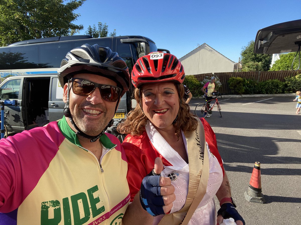 johnnycowling's tweet photo. THE FINAL PUSH !! Cornwall here we come, well, about 9 hours time!! #Chswride @CHSW @piratefm @Skinnersbrewery โฆ If you can please do , if you have Thankyou !! https://t.co/dMIDfxmY4a https://t.co/CxhzCWEigV