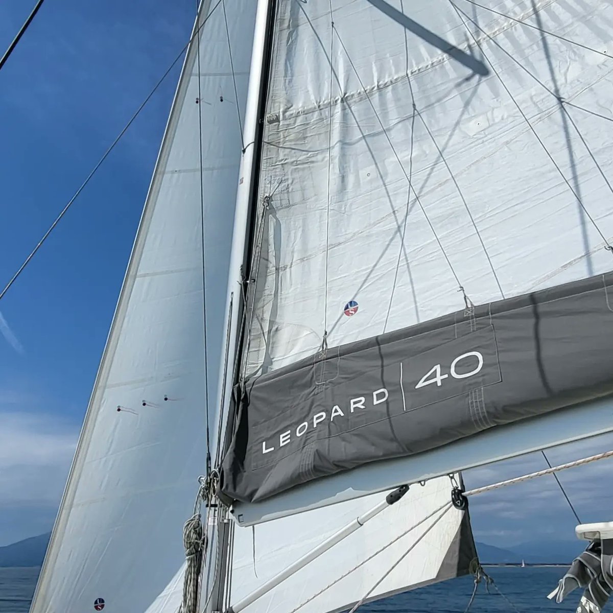 multihullmgr's tweet photo. Sea trial with a Leopard 40
#leopard40 #leopardcatamarans #multihull https://t.co/3tVpFSefwN