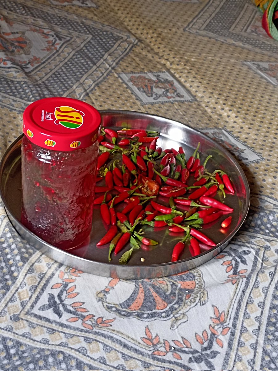 bprateekkumar's tweet image. Chilli Jam?? 
@MrNigelNg 
@jamieoliver