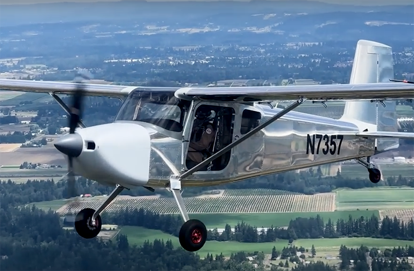 Une aile haute pour Van's Aircraft - aerovfr.com/2022/07/une-ai…
