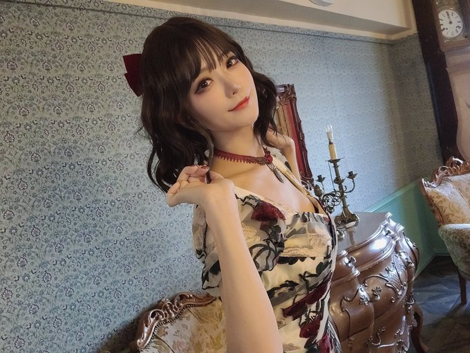 コスプレイヤーしろさきのTwitter画像47