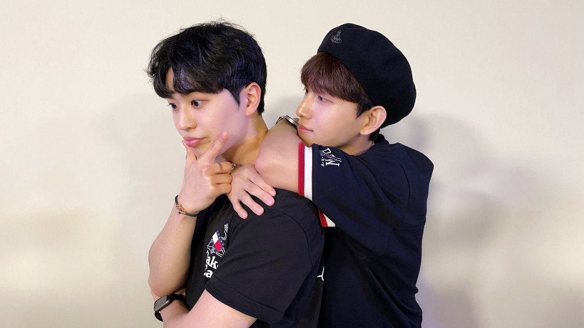 ROMEO_SJ_'s tweet photo. #ROMEO
今日も皆さんと幸せな時間作る準備完了！
会いに来てね💕

#로미오 #ロミオ 
#seunghwan #jaekyung 
#スンファン #ジェギョン
#live #ライブ #idol #kpop #アイドル https://t.co/4lv0I6sI0W