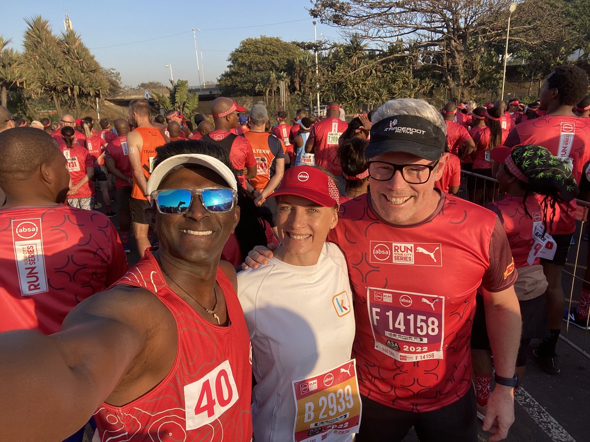 LuckyGordy's tweet image. Great organisation and tons of people. Well done Durban #runyourcity 
#traderootactive #eventsforgood #getActiveforChange #runforchange