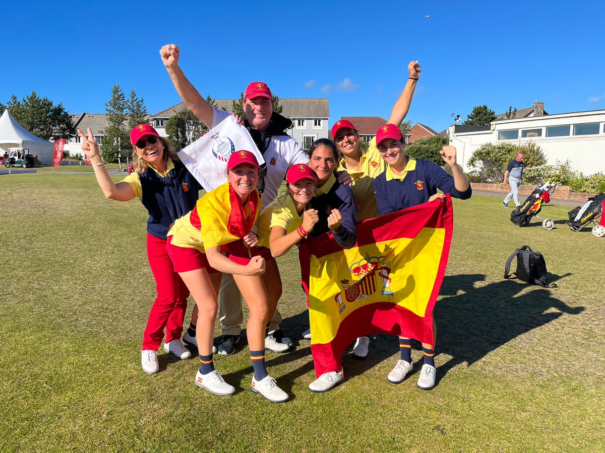 ¡CAMPEONES DE EUROPA!
🥇España 🇪🇸 suma su quinta medalla de oro en el 𝗘𝘂𝗿𝗼𝗽𝗲𝗼 𝗔𝗯𝘀𝗼𝗹𝘂𝘁𝗼 𝗠𝗮𝘀𝗰𝘂𝗹𝗶𝗻𝗼 de golf (1997, 2003, 2014, 2018 y 2022) 🏌‍♂️⛳

🥉El equipo femenino 🇪🇸 por su parte se hizo con su cuarta medalla de bronce en el Europeo 
<a href="/rfegolf/">rfegolf</a>