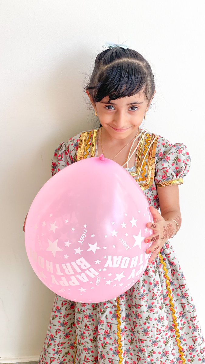 لحد يكشخ من بعدها🙉😍😍
#كشخة_العيد