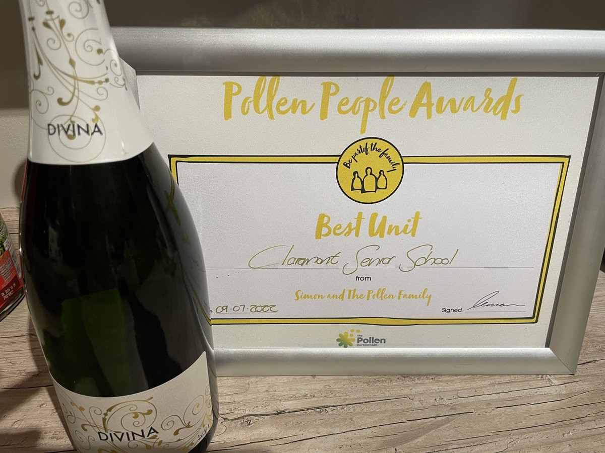 What an amazing day me and my team won unit of the year with @PollenPartners1 ,every one of them work their socks off everyday to create amazing food. We deliver for school lunches for <a href="/Claremont_Sch/">Claremont Independent School</a>