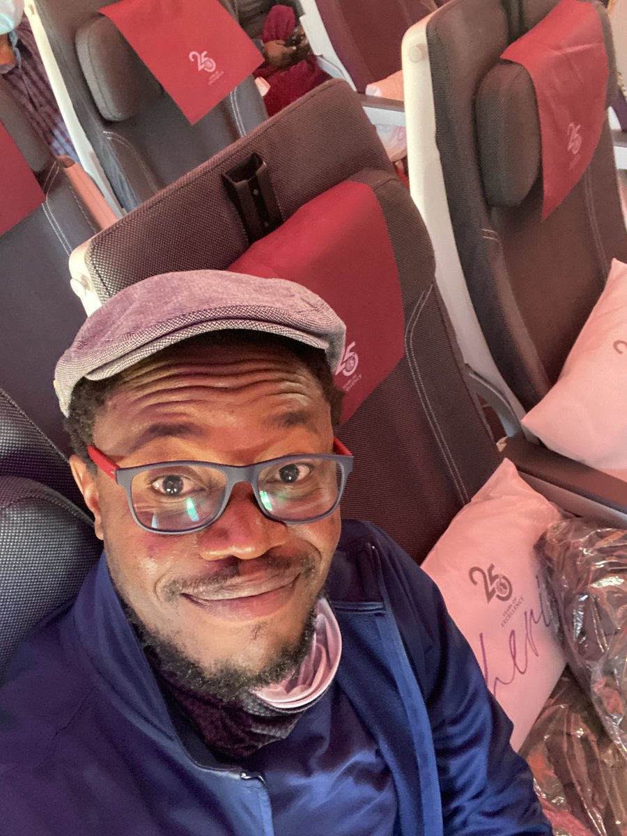 ChilumbaKBwalya's tweet photo. In holding our position as #true: we miss the opportunity for good #neighborliness & #etiquette.
These streets will remain - while we hurt & disrespect one another like those in contest with no #prize or winner!
Ps… I have no neighbors 🤓
#Happy Sunday #Tweeps
#ZedTwitter https://t.co/sioZFkcLPr