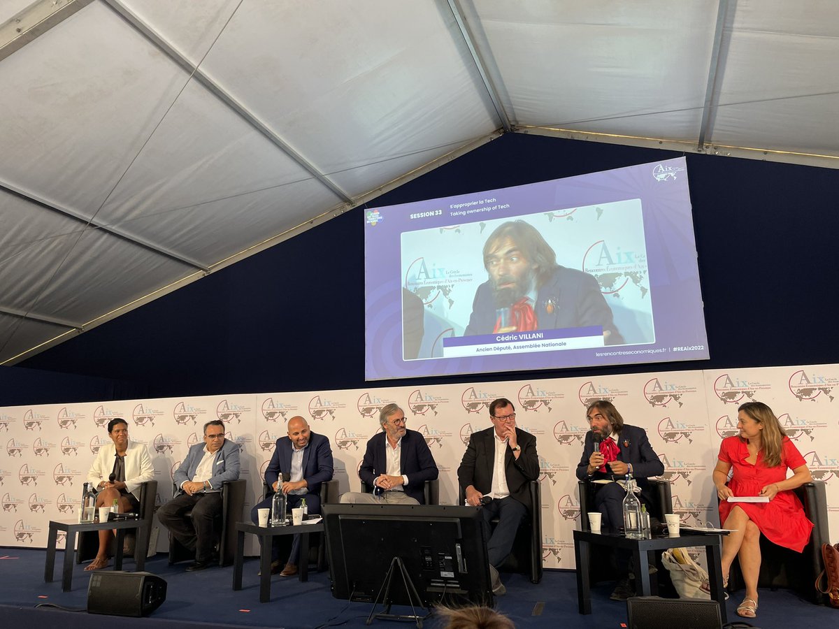 rfernandez's tweet photo. S’approprier la #Tech aux #REAix2022 : pour qu’elle délivre toutes ses promesses, qui sont immenses, il faut répondre au double défi de la  fracture numérique et de l’augmentation des inégalités via la polarisation des salaires.
#PolitiquesPubliques #Entreprises #RSE @Cercle_eco https://t.co/BGZRPjhXqI