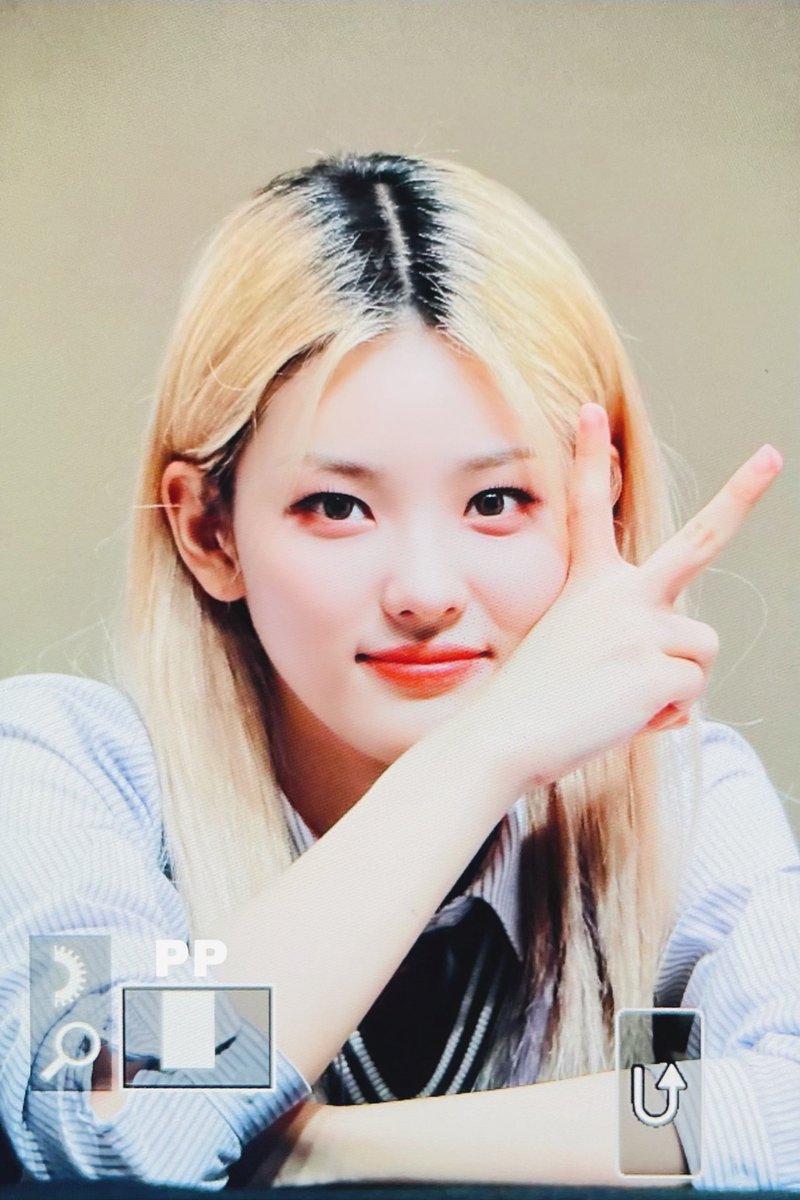 Sangah_PP's tweet photo. 220710 프리뷰 #라잇썸 #LIGHTSUM #상아 #SANGAH
오랜만이야 :) https://t.co/uQTE6CBSw0