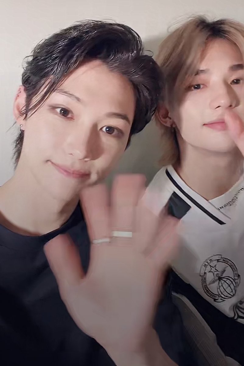 lq hyunlix (@lqhynlix) on Twitter photo 