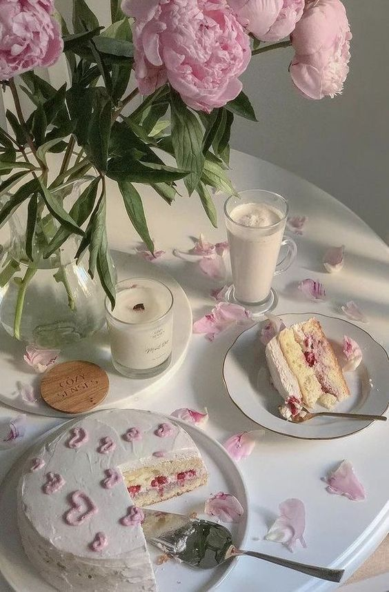 etherealdior's tweet photo. preparing for a new week https://t.co/O4RdcDnhKf