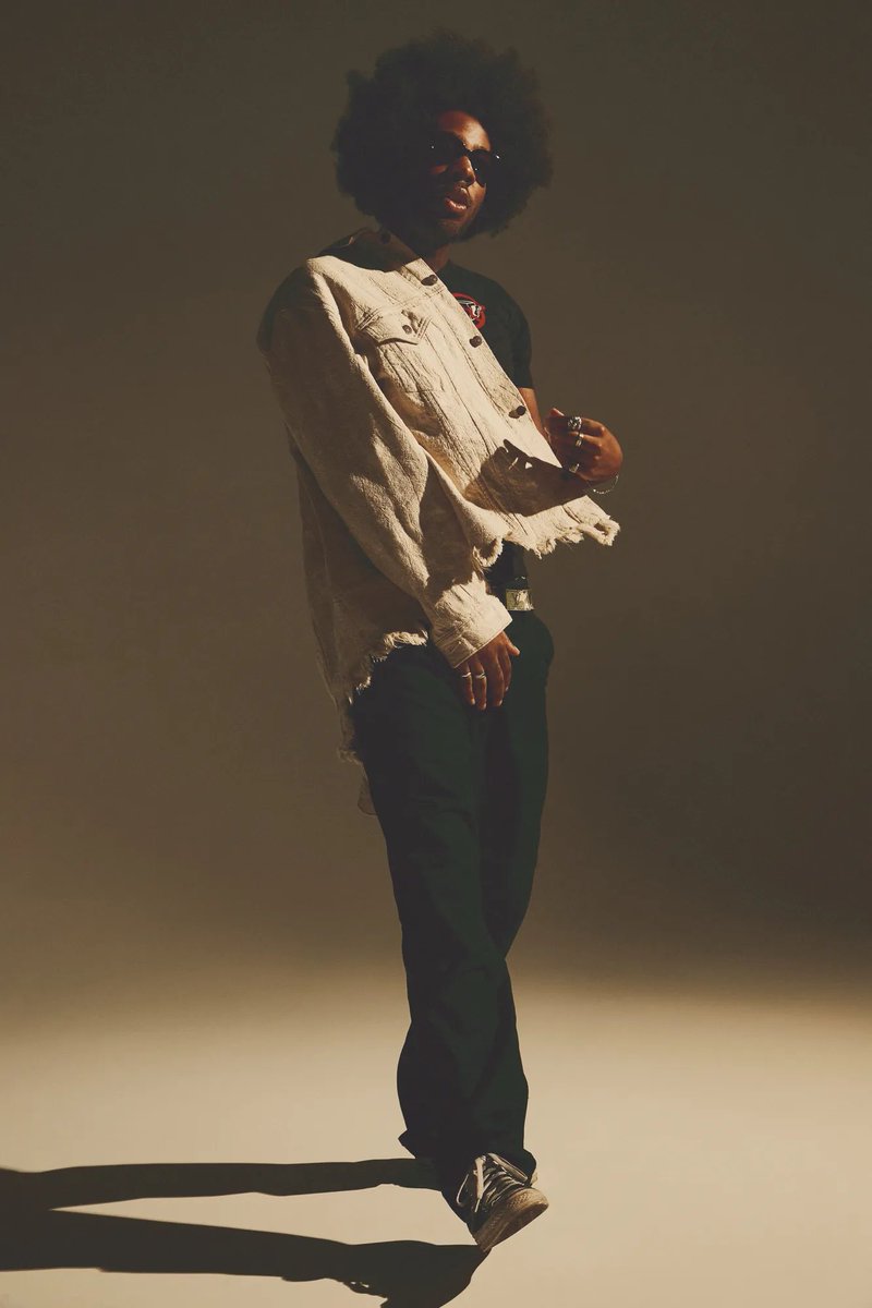 StreetFashion01's tweet photo. Brent Faiyaz for VOGUE (2022) https://t.co/mWX6HANh9g