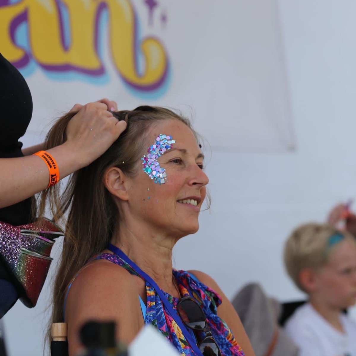 Cornbury's tweet photo. Calling all glampers! Visit the @volkswagen_cv Pamper Van for free face glitter and festival braids. Find it next to the kids zone  🚐 ✨ https://t.co/dKc0T7oiMK