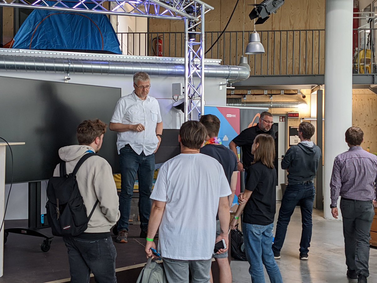 WolfsburgDigital tweet media