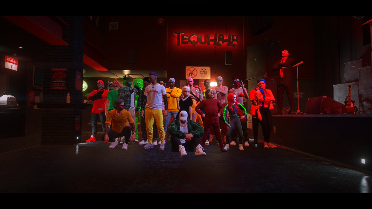 Mi familia <a href="/MandemRP/">Mandem</a>