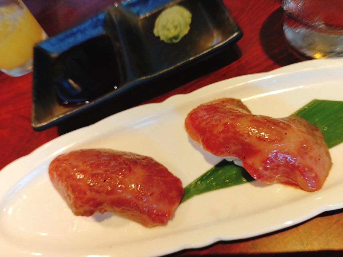 8rGDz3uTVV0ZhMV's tweet image. #焼き肉　#ディト　#ランチ
食べて来たぁー！しばらくお肉は遠慮しますね！www
デザートの卵プリン🍮生卵入ってました…(,,꒪꒫꒪,,)
ﾁﾋﾞｽｹは気に入ったそうです。