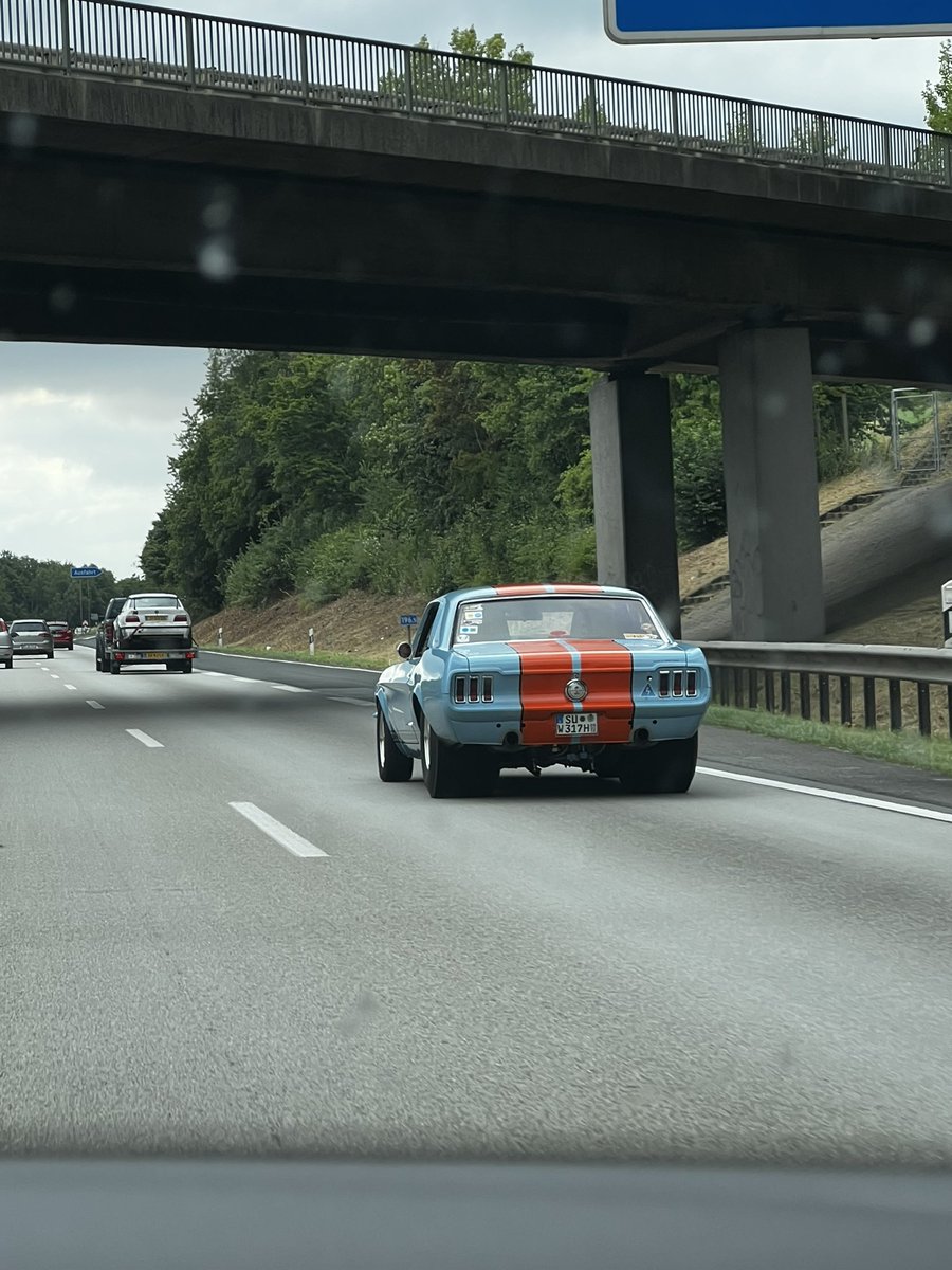 m_breiling's tweet photo. This car is sweet! Those rear tires are huge! https://t.co/goZCUTtCgm