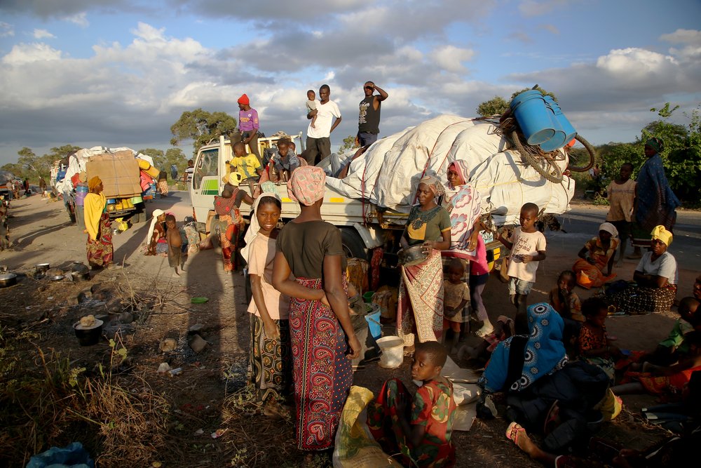 MSF_EastAfrica's tweet photo. The crisis in Cabo Delgado #Mozambique is far from over. With the violence continuing unabated, hundreds of thousands of people are suffering from the effects of fear, violence and displacement – both in terms of their physical and their mental health.

🧵 Thread ⬇️ https://t.co/ep0TWzam7D