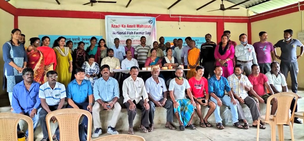 SU_MaheswarRao's tweet photo. A part of #AzadiKaAmritMahotsav Today Dept of Fisheries, @Andaman_Admin Celebration of #NationalFishFarmersDay at Community hall,Chouldary Panchayat,South Andaman on these occasions Distribution Fish seeds &amp; awareness of various Central Sponsered Schemes #PMMSY #UTPlan &amp; #RKVY. https://t.co/Y0zdFjKeUY