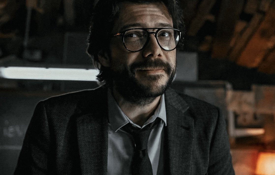 senoraora's tweet photo. i miss you sergio from the first seasons :'( https://t.co/Qsvm6H81Jc