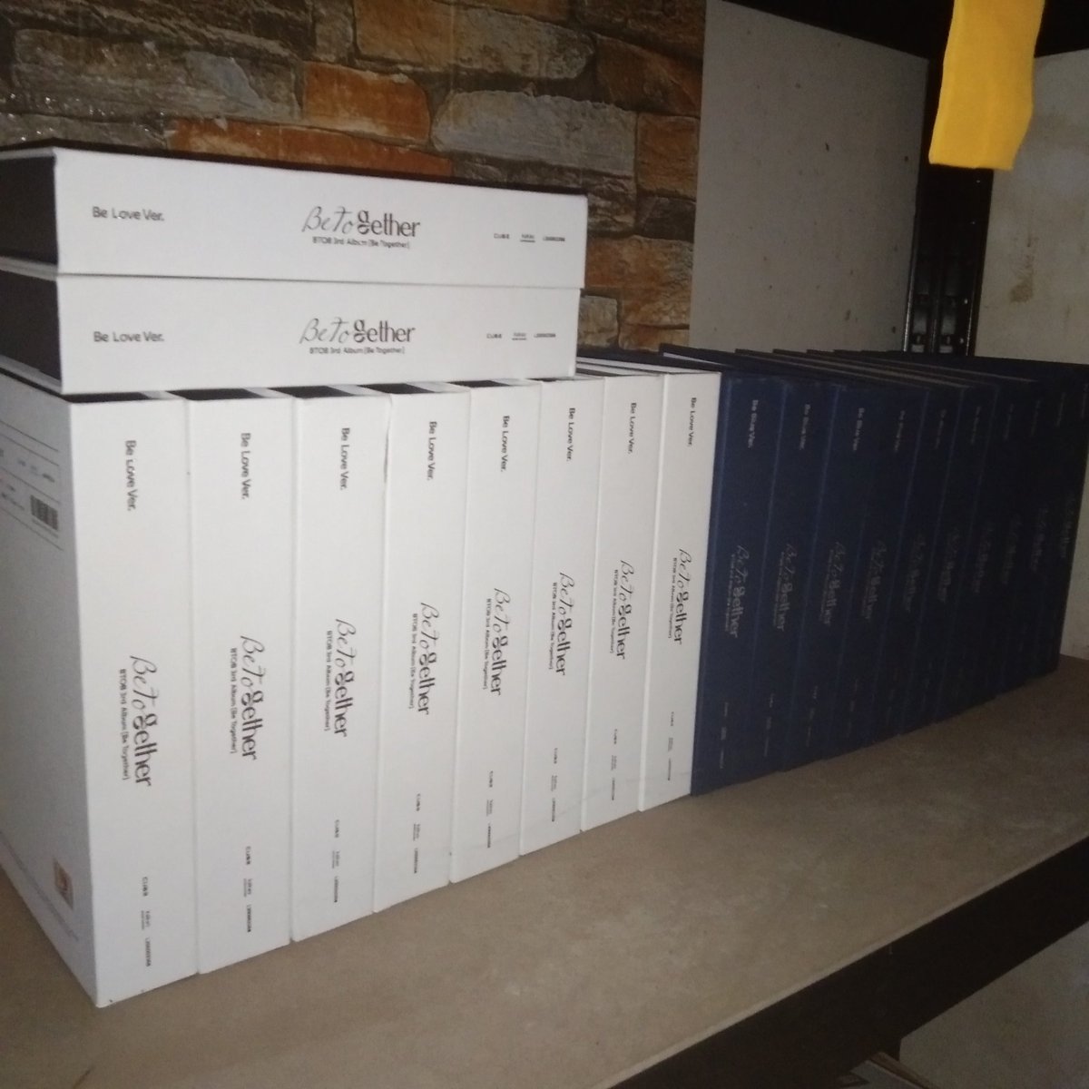 KshopStan's tweet photo. Need to dispose this albums so will be selling it for affordable price. Very good condition

StayC Young luv - ₱75
Nmixx - ₱55
Yena - ₱75
Skz random - ₱95
Skz Christmas evel - ₱55
Tbz maverick - ₱55
Treasure Junghwan digipack - ₱55
Treasure second step - ₱155 https://t.co/HcEXFoFxwT
