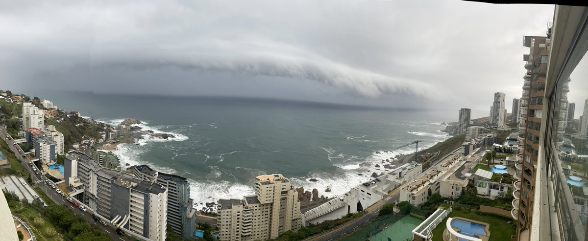 AbelReloaded2's tweet photo. Así amaneció hoy nuestra costa de la V Region…. Buenos días ✌🏼 https://t.co/5lvMJDlUlR