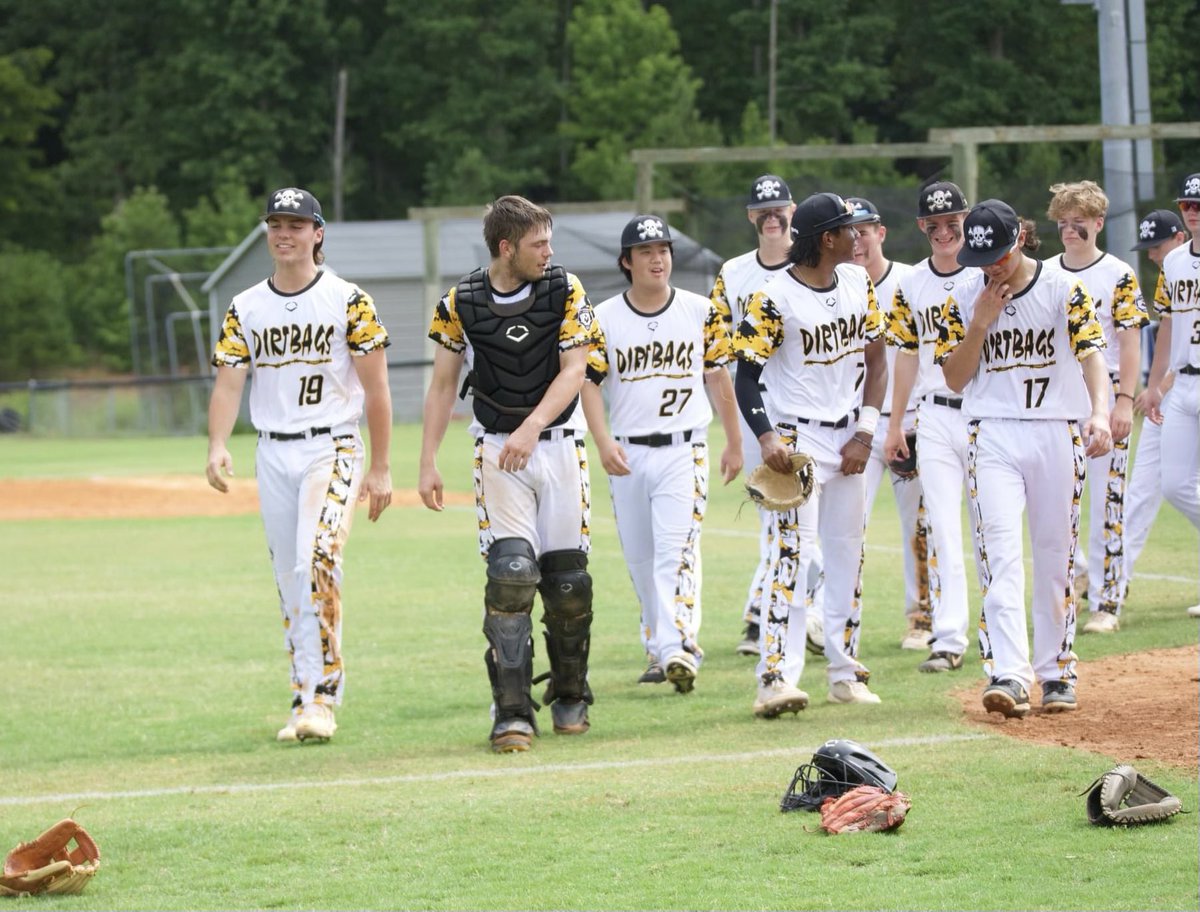 a_baseball34's tweet photo. 3-0 so far! Let’s go all the way @_thedirtbags 16u storm. @PlayInSchool @TopPreps @BUncommitted @FlatgroundBats @FlatgroundApp https://t.co/u02t4NUPiZ