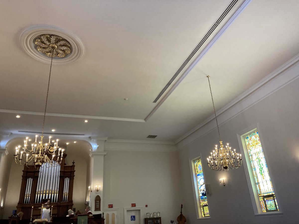 RyanStatus's tweet image. Vacay church of great beauty! Thankful. Y’all have joy today in Pine Plains and everywhere with God!