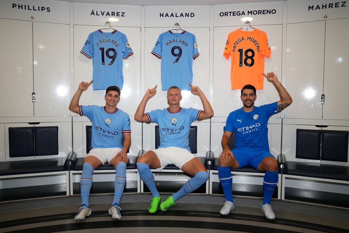 ManCityMEN's tweet photo. What a sight 😍 https://t.co/GbU4rseHFo