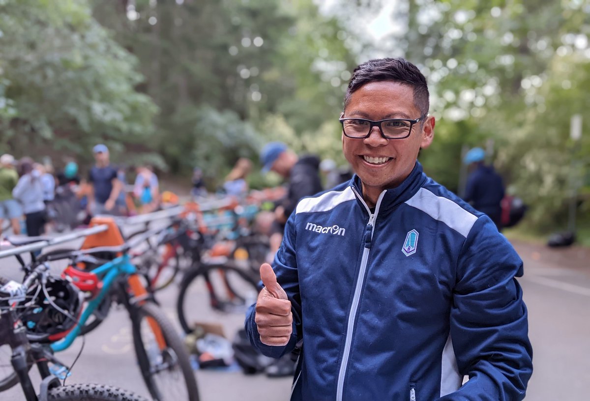 HumanPow's tweet photo. Tony says he can't let the kids have all the fun. Have a great race today, Tony! #XTERRAVictoria #yyj https://t.co/9dObMg2Czp