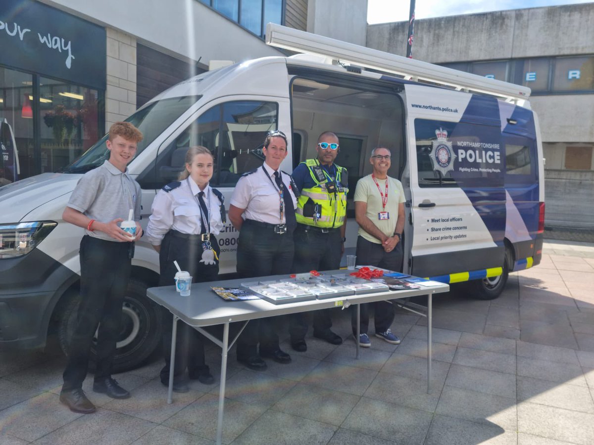 KingswoodAcad's tweet photo. Our @ESCadets joined the @NorthantsPolice on their week of action crime prevention and to help make young adults aware of drug awareness.
#KnowledgeSuccessAchieve #beinspired #RISEupKSA #WeAreGAT https://t.co/9DToVwXizF
