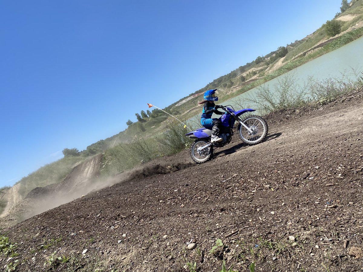 I love my dirt scooter 🥹 #yamaha #girlswhoride