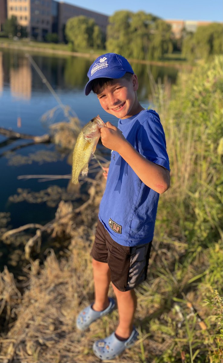 MichelleRustler's tweet image. It was a gorgeous night for a little fishing at the Amfam pond. @iworkforamfam @summernights