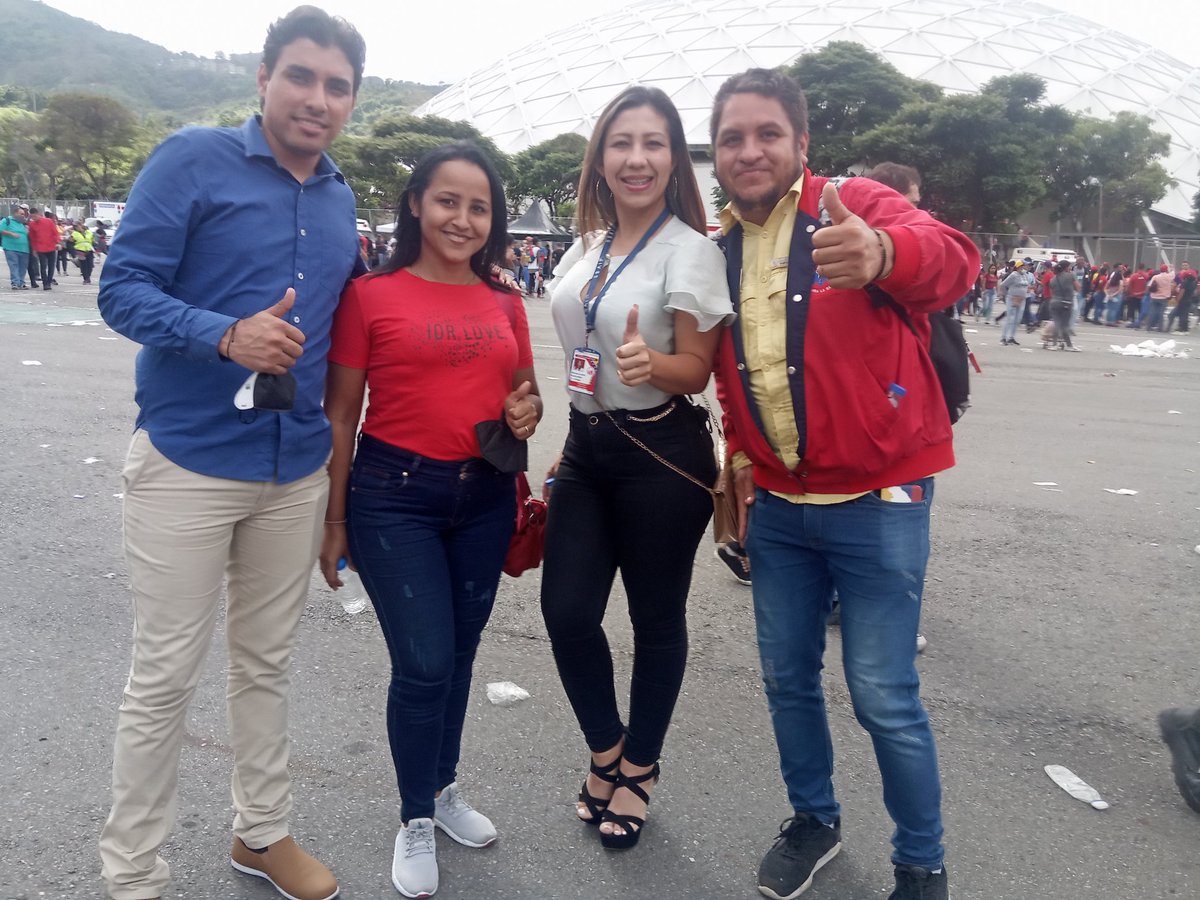 FeliciaIvss's tweet photo. Siguiendo lineamientos de Nuestro Pdte @NicolasMaduro Sector Salud Monagas, Presente en el Congreso Nacional una Nueva Época, en el marco de 3RNET Gracias a Nuestro Gobernador @ErnestoLunaPsuv por el apoyo logístico y Traslado #juntosporcadalatido @MagaGutierrezV  @GobMonagas_ https://t.co/vudUpqZFY0