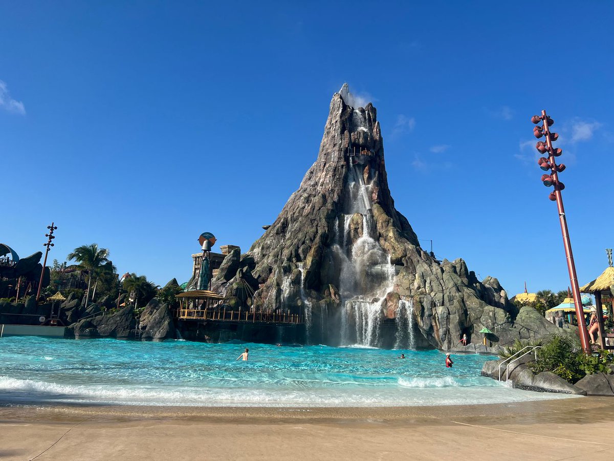 Nothing like a hot summer day at Volcano Bay! We love working with clients on a Universal Studios vacation that includes Volcano Bay. It is so much more than a water park. Not sure where to start? We take the stress out of planning so you can focus on YOUR vacation.