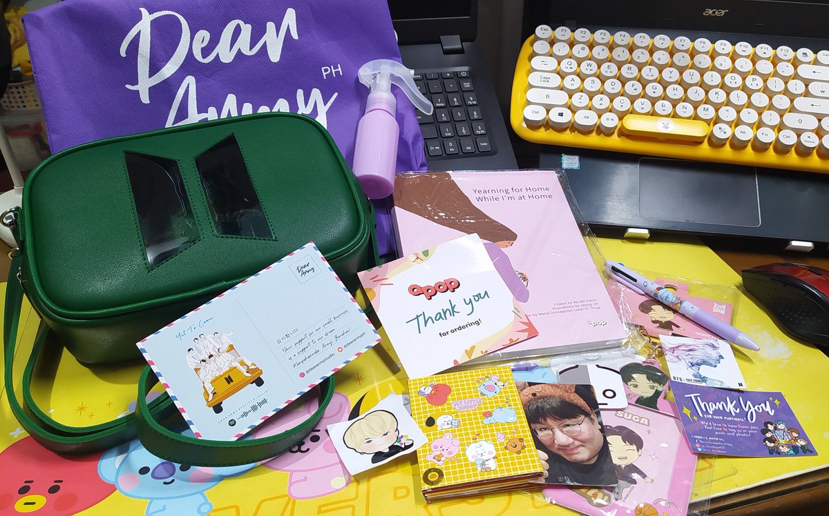 Budol at it's finest 🤣😆

As they say, buy now, regret laterz 🤣💜

Thank you <a href="/m_s_boutique/">M’s Boutique</a> @deararmyshop <a href="/apopbooks/">Apop</a>  #PearlARMYFesta2022