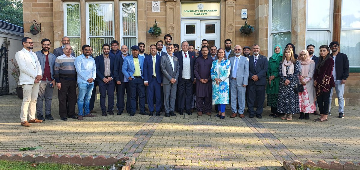 olympiapub's tweet photo. A well attended book launch for Destinations Unknown at the University of Glagow, with Consul General of Pakistan and the Dean of Glasgow University, Dr. Imran!
Grab your copy today!
https://t.co/F95ljFTWgZ
#DestinationsUnknown #PakistaniAuthors #PakistaniEngineer https://t.co/gVGkUQ1FoO