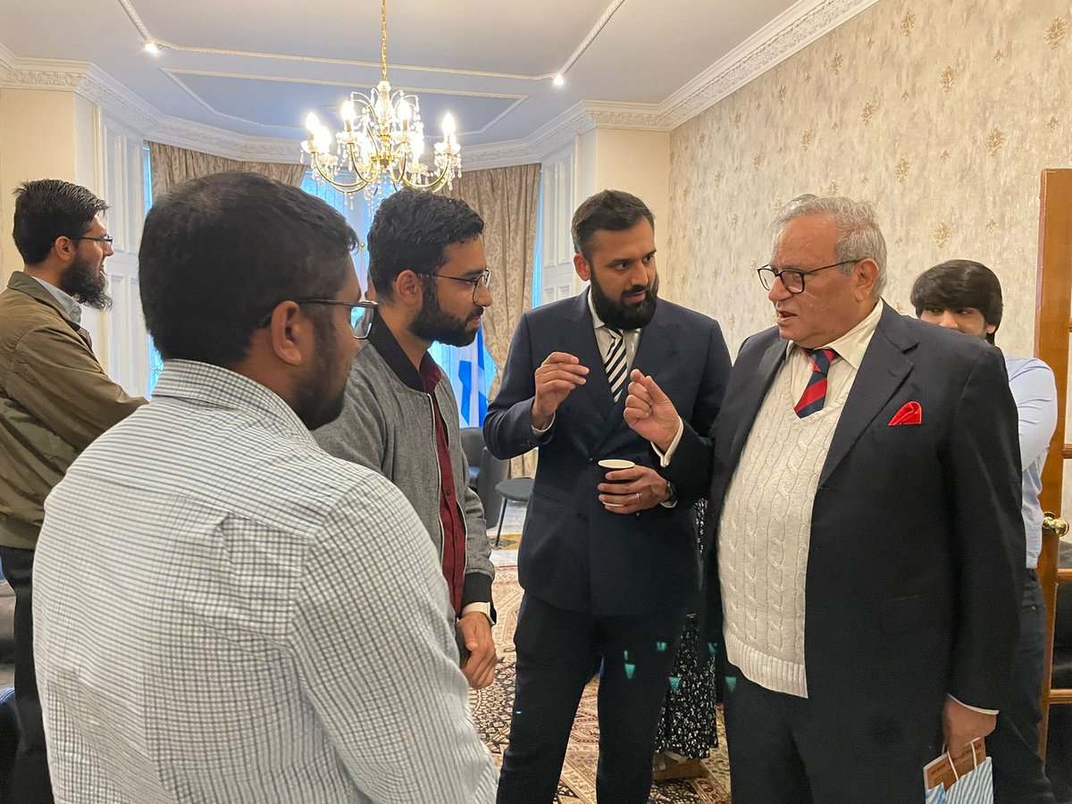 olympiapub's tweet photo. A well attended book launch for Destinations Unknown at the University of Glagow, with Consul General of Pakistan and the Dean of Glasgow University, Dr. Imran!
Grab your copy today!
https://t.co/F95ljFTWgZ
#DestinationsUnknown #PakistaniAuthors #PakistaniEngineer https://t.co/gVGkUQ1FoO