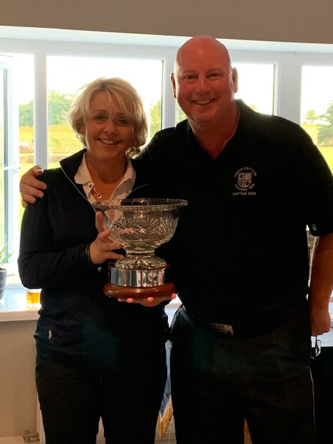 Congratulations to our new Club Champions, commiserations to our gallant finalists and thank you to all who took part.

Club Champion John Dempsey
Div 2 Winner Matt Gregory
Div 3 Winner Graeme Whyte
Ladies Club Champion Jo Miller