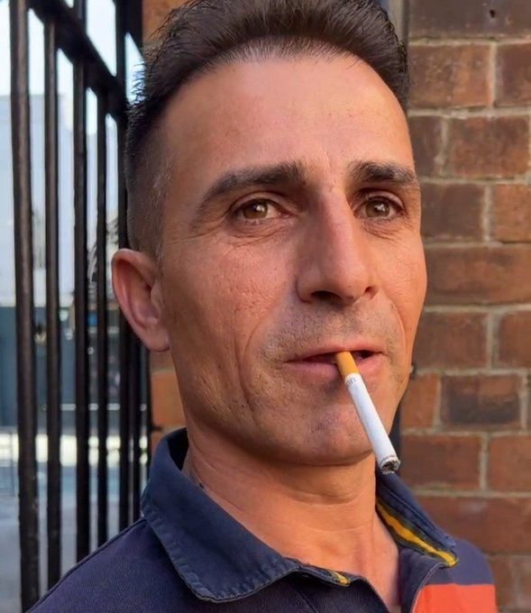 daveatherton's tweet photo. Meet Iraqi asylum seeker Nariman who had been in the country via a Channel dinghy for 6 days. He immediately started talking to underage girls.
After 6 days he arranged to meet what he thought was a 13 year old for sexual activity.
No doubt credit to @RNLI of Border Force. https://t.co/fxxpc15fwR